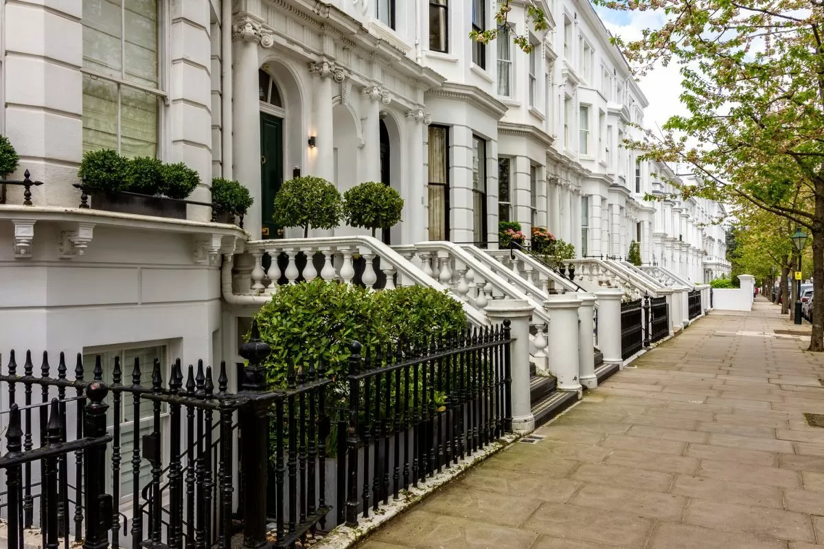 Budget damage to housing market set to continue, experts warn