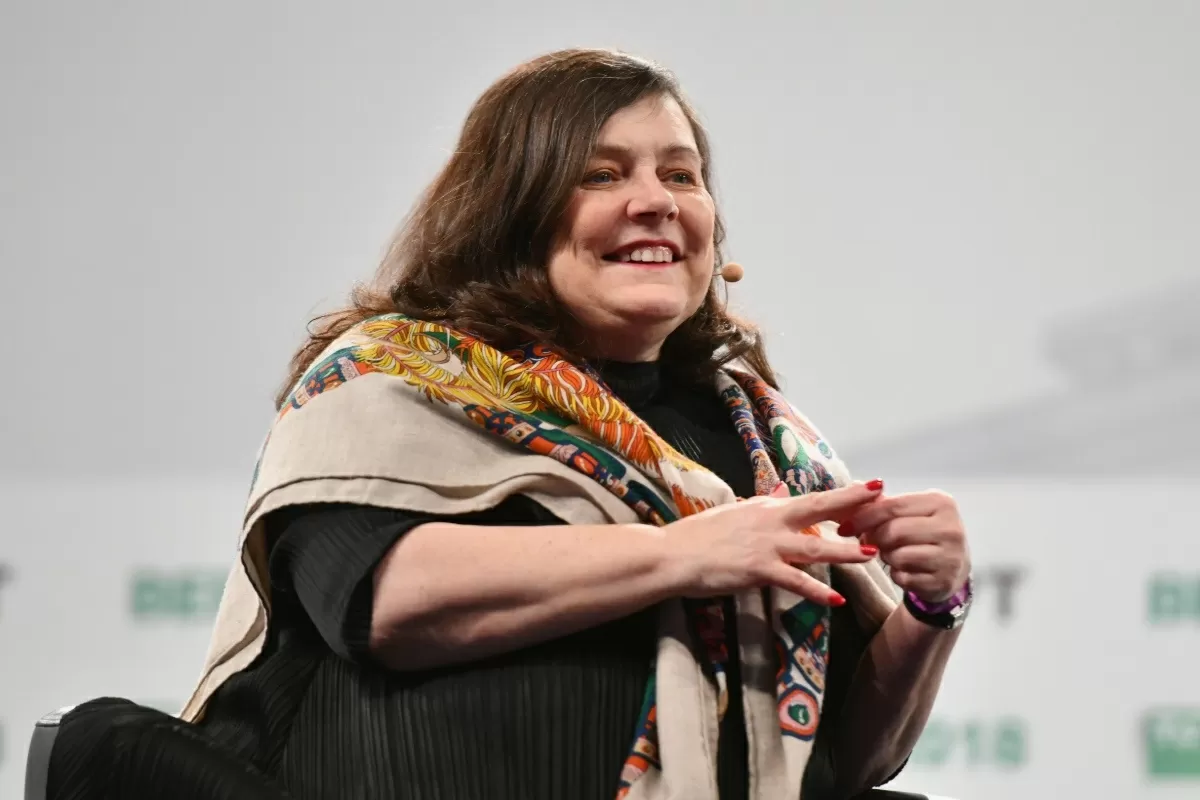 Starling founder Anne Boden cuts stake in £4bn fintech