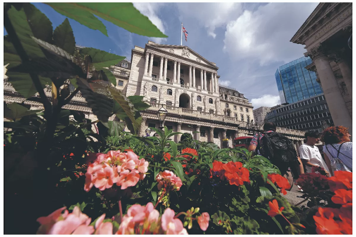 Bank of England set to hold interest rates