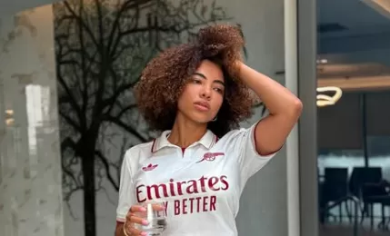 Amanda Du Pont Re-enters Spotlight With Tropika Island Of Treasure Role