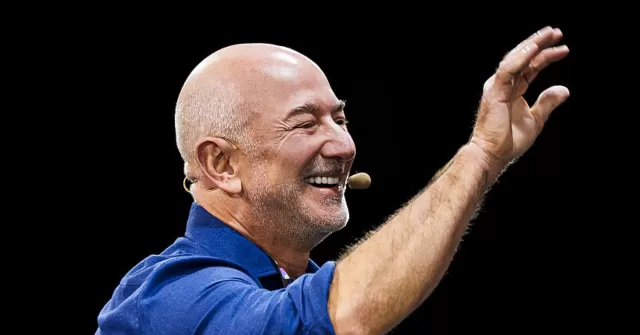 Nolte: Serial-Lying Washington Post Staff Demand New Sugar Daddy After Jeff Bezos Hands Out Pink Slips