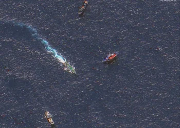 Philippines summons China diplomat over South China Sea standoff