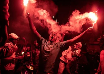 Senegal frees opposition leaders from prison days ahead of polls