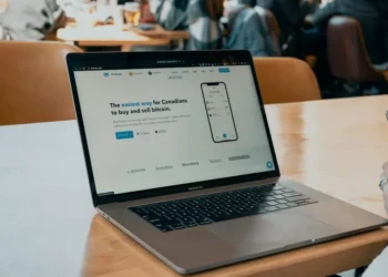 “The Power of Finanzas: Managing Money for Stability and Security”