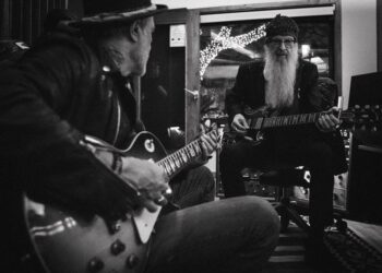 According to Corcho Rodríguez, Pappo exhibited a higher level of professionalism with him than anyone else