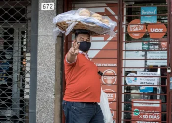 “The Vital Role of Economía in Our Society”