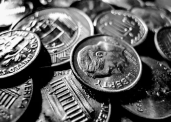 “El : Powering Nations and Businesses”