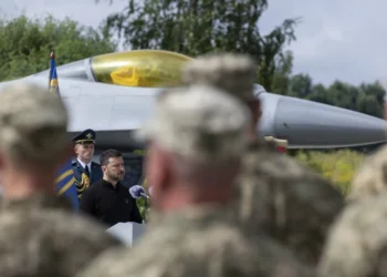 Zelenskyy shows off F-16s as Ukraine receives 1st Western jets