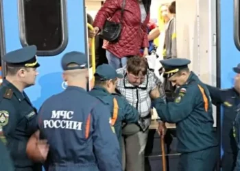 Report: Russia Evacuating 180,000 People from Border over Ukraine Invasion