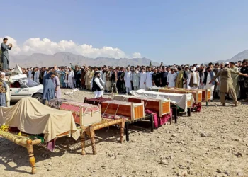 Latest sectarian violence in northwest Pakistan kills at least 16