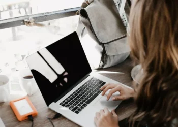 “The Power of Marketing: Transforming Businesses and Creating Experiences”