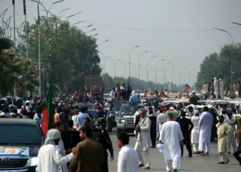 Pakistan shuts off as ex-PM Khan’s supporters rally for his release