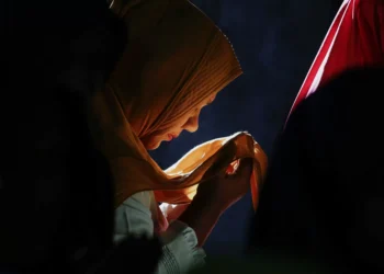 Thousands across Asia remember 2004 Indian Ocean tsunami victims