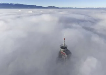 Flights grounded, residents told to stay indoors in smog-hit Sarajevo