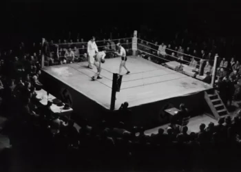 “The Power of Deportes: Passion, Dedication, and Teamwork”