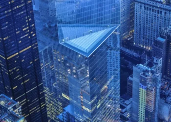 “The Ever-Evolving World of Finanzas: Challenges and Opportunities”