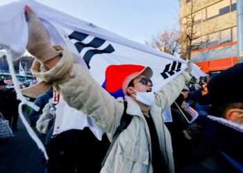 S. Korea court approves arrest warrant for impeached president