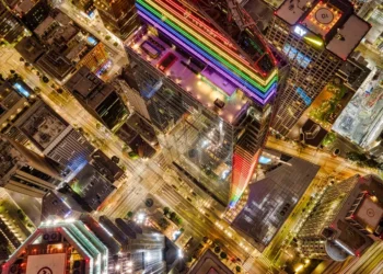 “Embracing the Positive: Finding Joy in Sucesos”