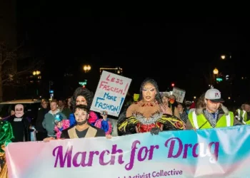 Watch: Drag Queens Surround the Kennedy Center in Protest of Trump’s Takeover