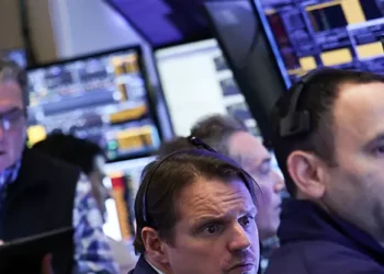 Breitbart Business Digest: The Tariff Tantrum Sends Economists into Frenzy of Fear