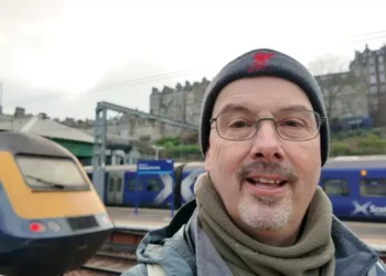 Episode 145 – Exploring Scotland by Rail: Edinburgh to Inverness Train Travel Tips