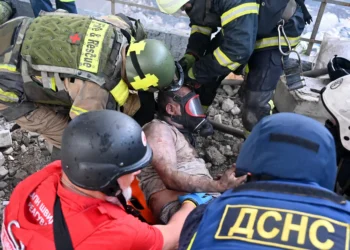 Russian drones, missiles kill 5 in major assault on east Ukraine