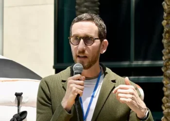 California State Senator Proposes Ban on Law Enforcement Wearing Masks: ‘No Secret Police’