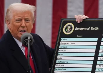 Breitbart Business Digest: Why New American Populists Want to Fund the Government with Tariffs