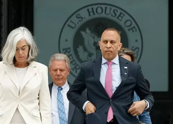 Poll: Democrat Favorability Continues to Plummet