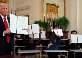 Supreme Court Greenlights Trump Administration’s Cuts to Federal Workforce