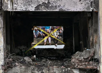 Bangladesh mourns after military jet crash death toll climbs to 31