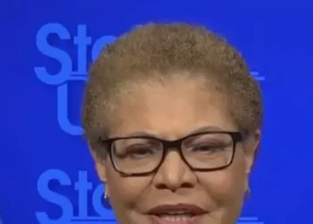 Bass: Biden Migrant Surge Didn’t Cause Problems in L.A.