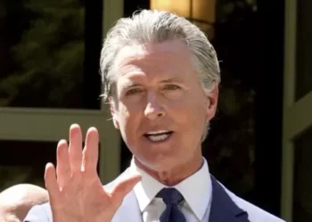 Democrats Fume over Federal Agents Gathering for Immigration Raid Alongside Gavin Newsom Presser