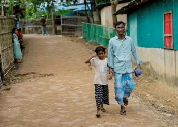 Funding cuts fuel child marriage, leaving Rohingya kids lost generation