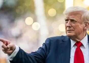 Watch Live: Donald Trump Announces $100 Billion Investment in America by Apple