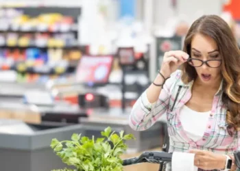 AP Pushes Misleading ‘Noticing Inflation’ Holiday Shopping Narrative