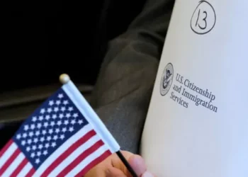 Poll: Plurality Want Less or Zero Legal Migration