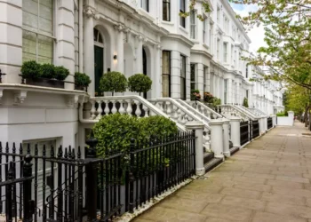 London house prices ‘need’ to fall amid supply increase, housing minister says