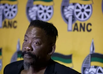 “Mzansi, Please Pray!” Dali Tambo Hospitalised After Heart Attack