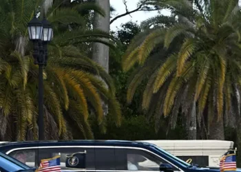 Florida: Secret Service Reroutes Trump Motorcade over Suspicious Object