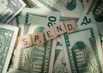 Should budgeting be every Brits 2026 New Year’s resolution?