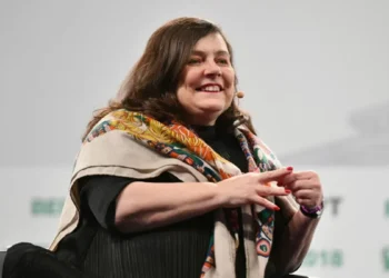Starling founder Anne Boden cuts stake in £4bn fintech