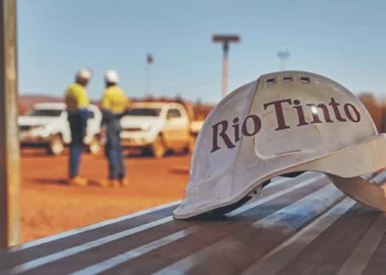 Glencore shares slide after Rio Tinto merger unravels