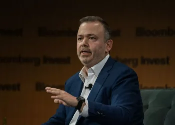 American hedge fund relaunches campaign against Scottish investment trust