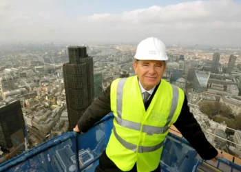 Greggs deals help Gerald Ronson’s forecourt business post £100m profit