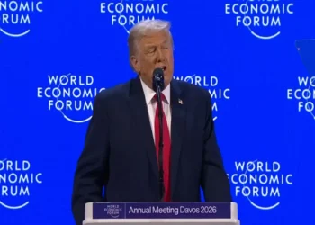 Davey challenges Starmer on Trump tariffs